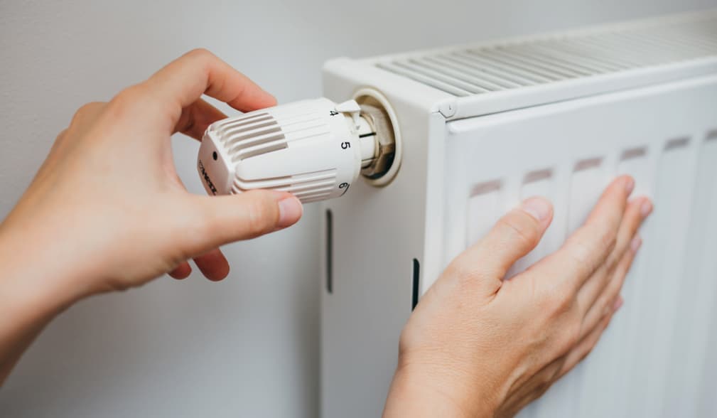 Cómo tengo que regular la válvula termostática?